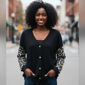 Lilypad super soft cardigan cheetah print large